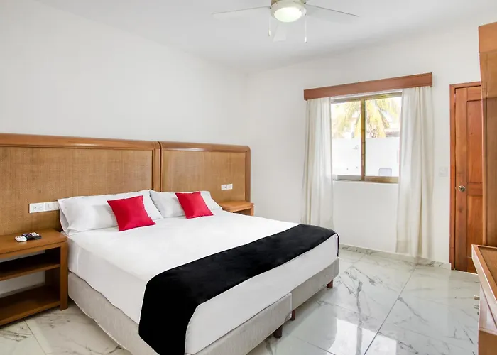 Hotel Capital O Yukon Playa del Carmen